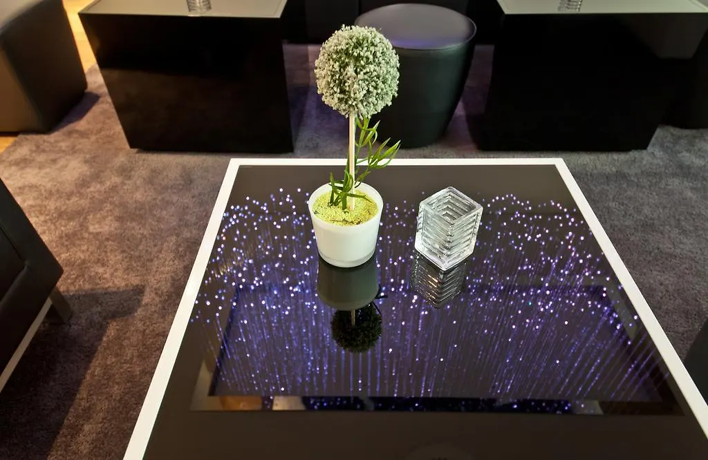 Novum Style Hotel Accord-1
